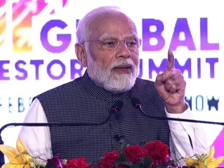 UP Global Investors Summit 2023 PM Modi said- UP is now the center of hope for the whole India's growth UP GIS 2023: PM मोदी बोले- यूपी अब पूरे देश के लिए आशा का केंद्र, भारत की ग्रोथ को करेगा ड्राइव