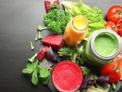 ਅੱਖਾਂ ਦੀ ਰੋਸ਼ਨੀ ਹੈ ਘੱਟ, ਤਾਂ ਪੀਓ ਇਹ ਹੈਲਥੀ ਜੂਸ, ਚਸ਼ਮਾ ਲਾਉਣ ਦੀ ਨਹੀਂ ਪਵੇਗੀ ਲੋੜ