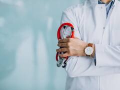 Rajasthan Budget 2023: जानें क्या है राजस्थान सरकार की चिरंजीवी स्वास्थ्य बीमा योजना, अब 25 लाख रुपये का मिलेगा लाभ