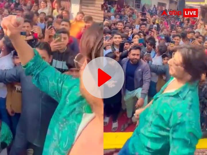 Watch Shahrukh Khan lookalike Ibrahim Qadri reached Patna fans got excited to see him video goes viral Watch: पटना में शाहरुख खान के हमशक्ल को देखने के लिए बेकाबू हुई भीड़, लोग बोले- 'असली वाला आ जाता तो?'