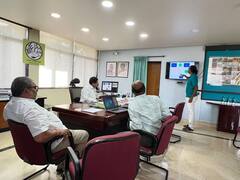 पुढील हंगामापासून साखर कारखान्याचे वजनकाटे ऑनलाईन करण्यासाठी प्रयत्न; साखर आयुक्तांची राजू शेट्टींना माहिती