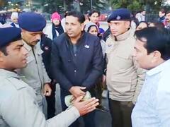 Watch: शिमला के रिज मैदान पर चल रहा था पर्यटकों का नाच-गाना, तभी हो गई पुलिस की एंट्री, जानें- फिर क्या हुआ?