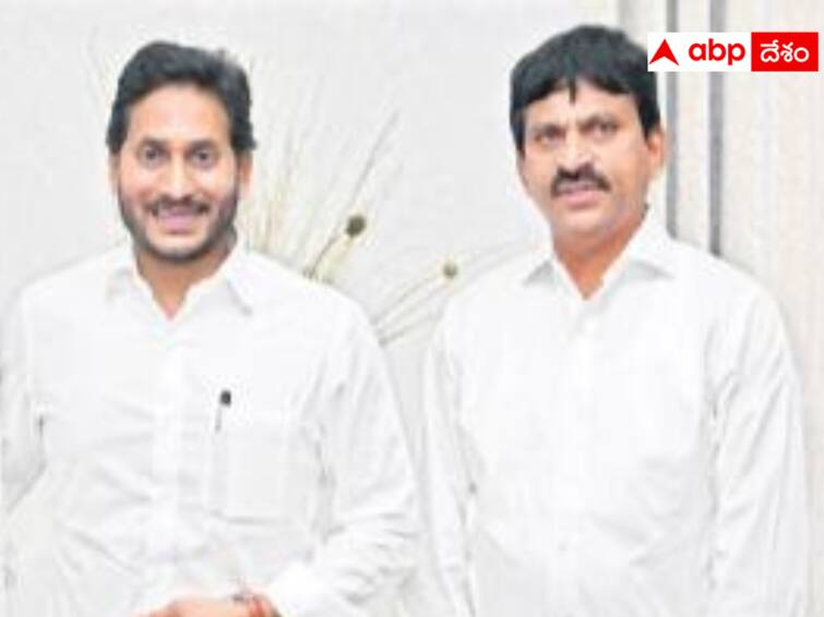 Khammam BRS leader Ponguleti Srinivasa Reddy met AP CM Jaganmohan Reddy. Ponguleti Meets CM Jagan :  ఏపీ సీఎం  జగన్‌తో బీఆర్ఎస్ నేత పొంగులేటి భేటీ -  వైఎస్ఆర్‌టీపీలో చేరే చాన్స్ !