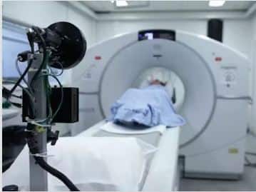 brazilian lawyer tragically dies after gun triggered by hospital mri scanner Shocking News: MRI ਮਸ਼ੀਨ 'ਚੋਂ ਚਲ ਗਈ ਬੰਦੂਕ! ਵਕੀਲ ਦੀ ਦਰਦਨਾਕ ਮੌਤ, ਜਾਣੋ ਕਿਵੇਂ ਵਾਪਰੀ ਇਹ ਘਟਨਾ