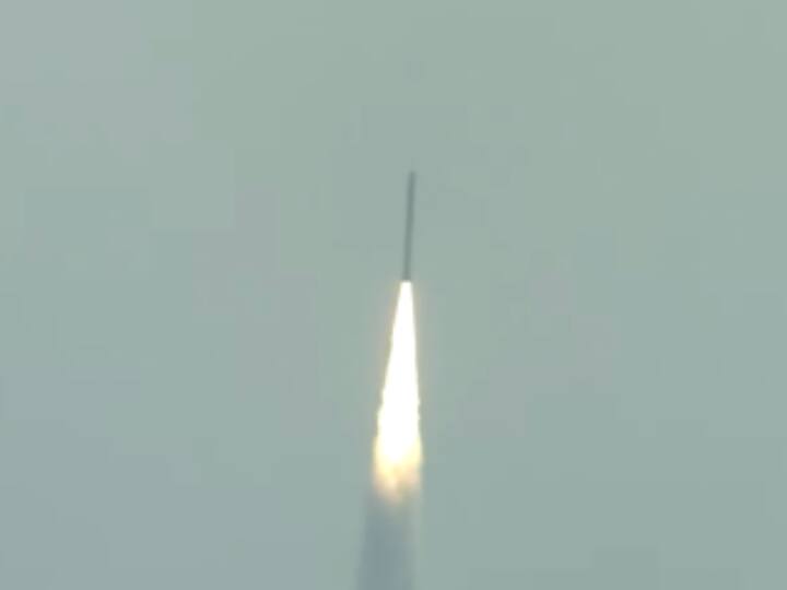 ISRO Launch: इसरो का नया रॉकेट SSLV-D2 सतीश धवन अंतरिक्ष केंद्र से लॉन्च, जानिए इसकी खासियत