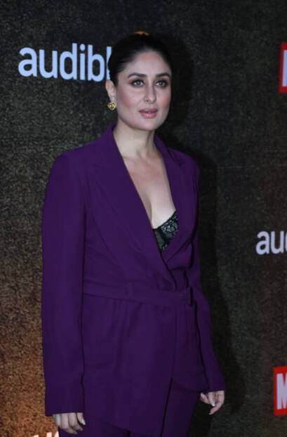 ਹਰ ਕਿਸੇ ਨੂੰ ਆਪਣੀ ਹਰ ਸਮੇਂ ਦੀ ਫੈਸ਼ਨ ਲੁੱਕ ਨਾਲ ਗੁੰਝਲਦਾਰ ਮਹਿਸੂਸ ਕਰਵਾਉਂਦੇ ਹੋਏ, ਬੇਬੋ ਨੇ ਇਵੈਂਟ ਵਿੱਚ ਸ਼ਾਨਦਾਰ ਐਂਟਰੀ ਕੀਤੀ।