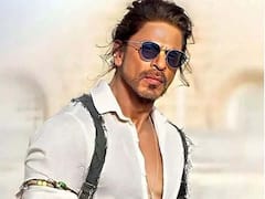 बॉक्स ऑफिस पर जारी है 'पठान' की ताबड़तोड़ कमाई, 900 करोड़ से सिर्फ इतनी दूर है शाहरुख खान की फिल्म