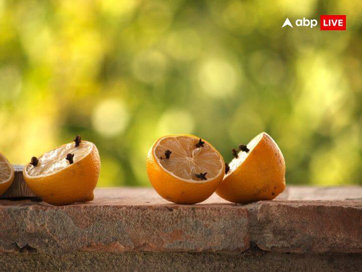 Nimbu Ke Totke: बार-बार काम में आती हैं बाधा तो नींबू से जुड़े ये टोटके आजमाएं, हर मुश्किल हो जाएगी दूर nimbu ke totke try these tricks of lemon every difficulty will go away Nimbu Ke Totke: बार-बार काम में आती हैं बाधा तो नींबू से जुड़े ये टोटके आजमाएं, हर मुश्किल हो जाएगी दूर