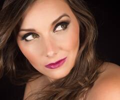 Rachel Ann : જાણો કોણ છે ફિલ્મ પઠાણની સુપર હોટ રશિયન જાસૂસ?