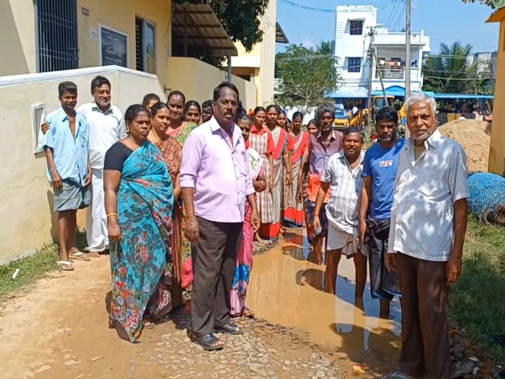 Sirkali Protest: எங்களுக்கு ரோடு போடாம யாருக்கும் போடக்கூடாது - ஜே.சி.பி. இயந்திரத்தை சிறைப்பிடித்த பொதுமக்கள்