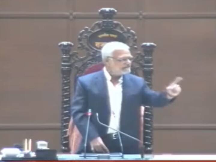 Rajasthan Budget 2023: बजट पेश करते वक्त पहली बार हुआ विपक्ष का जोरदार हंगामा, नाराज होकर स्पीकर ने छोड़ा सदन Rajasthan Vidhan Sabha adjourned for half an hour angry with opposition uproar speaker left the house Rajasthan Budget 2023: बजट पेश करते वक्त पहली बार हुआ विपक्ष का जोरदार हंगामा, नाराज होकर स्पीकर ने छोड़ा सदन