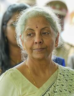 Mahila Samman Savings: মহিলা সম্মান সঞ্চয়পত্র না ব্যাঙ্ক এফডিতে বেশি লাভ ?