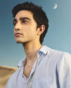 Mishaal Advani Pics: बहन की तरह काबिल और बेहद हैंडसम हैं कियारा के भाई मिशाल आडवाणी, इंडस्ट्री में करते हैं ये काम