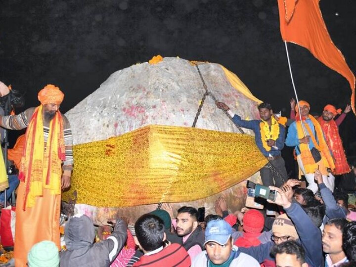 Ram Mandir: अयोध्या में 6 करोड़ साल पुरानी शालिग्राम शिला से क्यों बनाई जाएगी रामलला की मूर्ति? जानिए इस खास पत्थर की पूरी कहानी