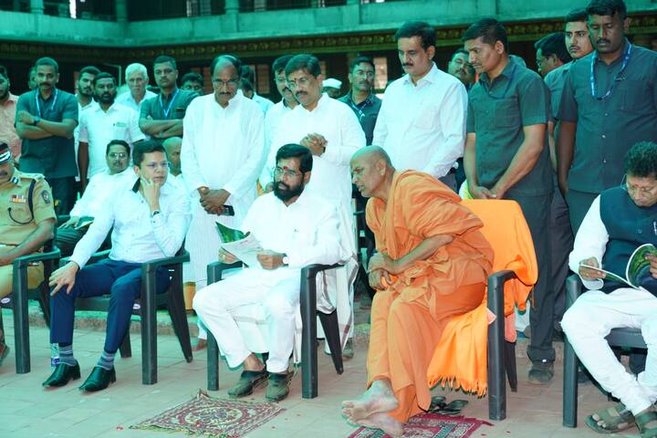मठाने आजपर्यत आध्यात्म, कृषी, पारंपरिक शिक्षण, आरोग्य, महिला सबलीकरण, संस्कृती रक्षण, गोसंवर्धन, संशोधन आणि आपत्ती व्यस्थापन अशा अनेक क्षेत्रात आपला वेगळा ठसा उमटवल्याचे मुख्यमंत्री म्हणाले.