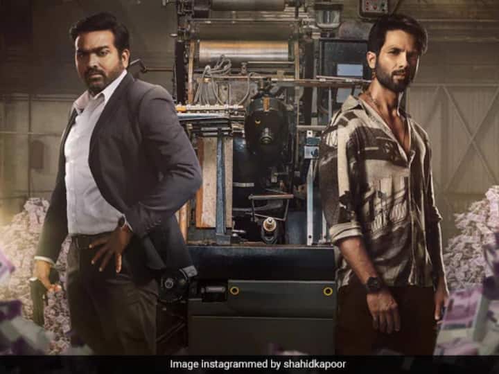 'फर्जी' या वेबसीरिजचं कथानक प्रेक्षकांच्या पसंतीस उतरलं आहे.