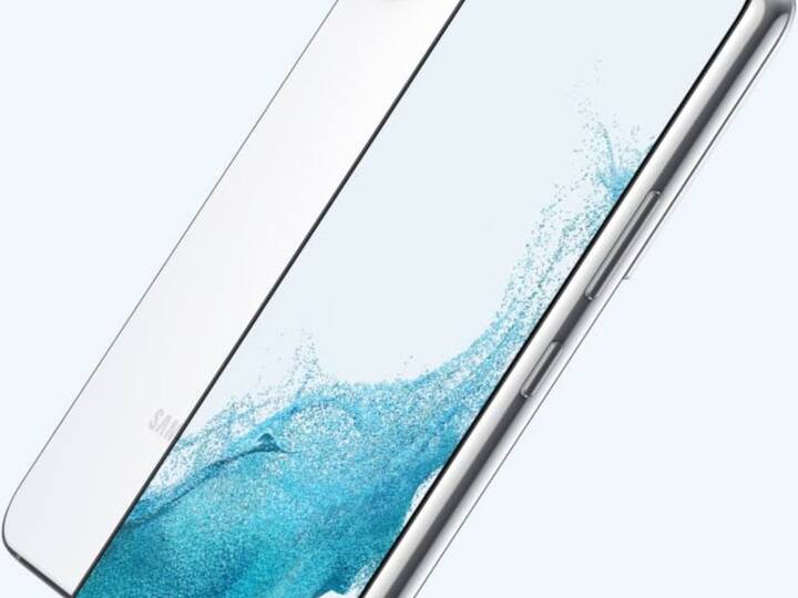 Samsung Galaxy S22 - (Price: Rs 57,999) - The Samsung Galaxy S22 comes with a 6.1-inch Dynamic AMOLED 2X display with a 120Hz refresh rate. This is paired with an excellent triple-camera setup. The phone also features support for wireless charging and it comes with IP68 dust and water resistance. [Image Credit: Samsung]