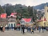 Himachal Tourism: वीकेंड पर पर्यटकों से गुलजार हुआ शिमला, बर्फबारी के दीदार के लिए कुफरी पहुंच रहे टूरिस्ट