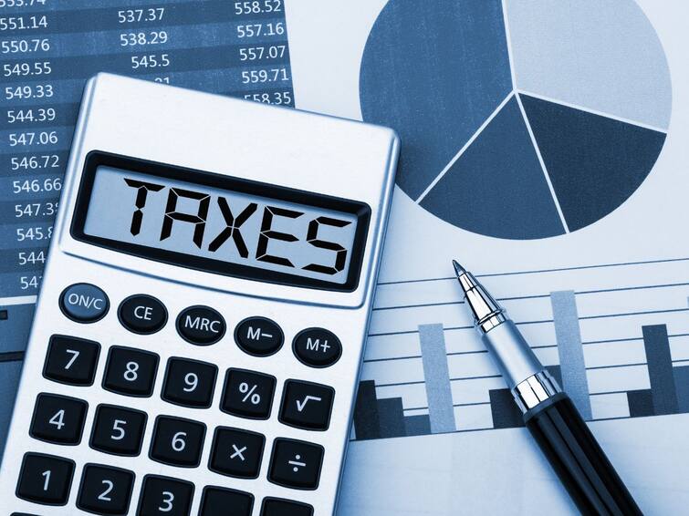 Direct Tax Collections Up By 24 Per Cent To Rs 15.67 Lakh Crore Till February 10 Direct Tax Collections Up By 24% To Rs 15.67 Lakh Crore Till February 10