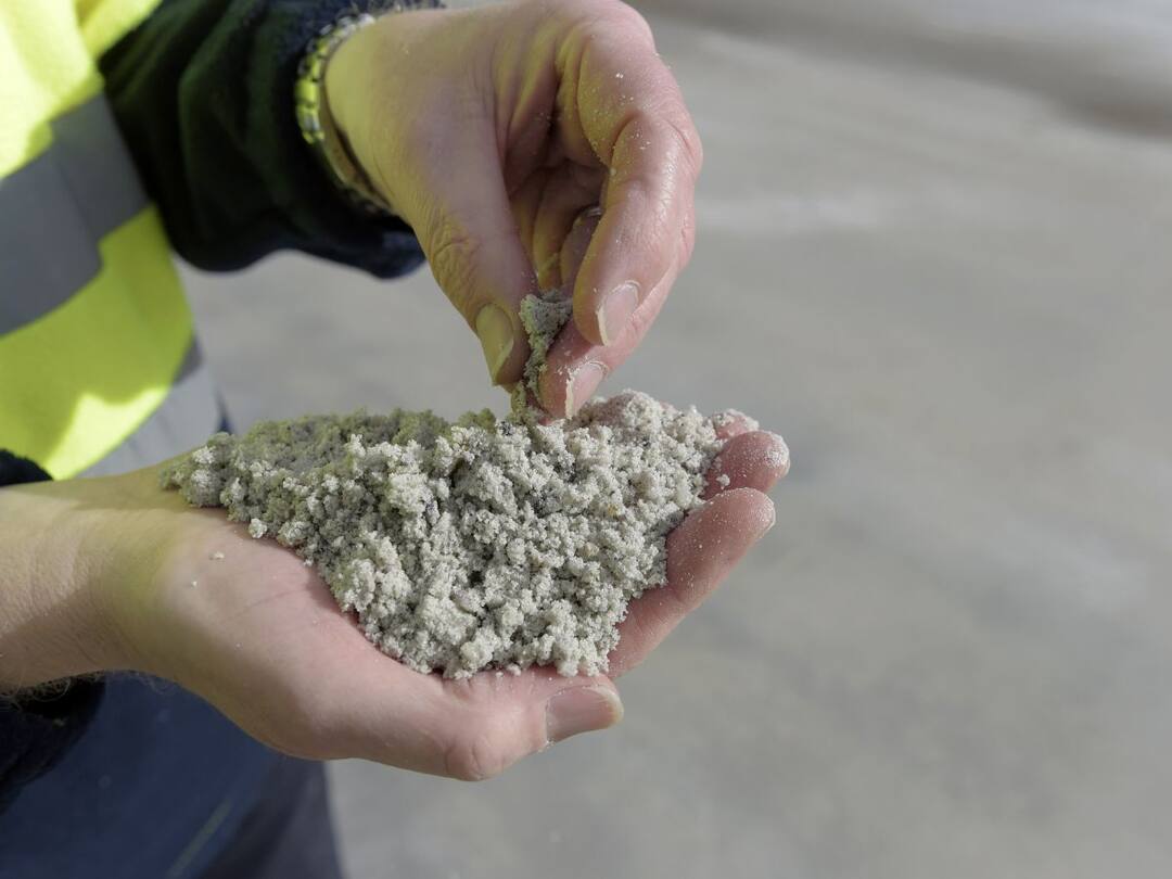 India first lithium reserves found in Jammu Kashmir know its impact and significance abpp जम्मू-कश्मीर में मिले लीथियम के भंडार से पूरी दुनिया में क्या बदल जाएगा?