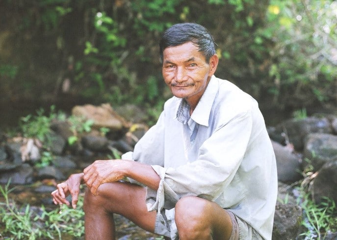 sleepless Man this man has not slept since 1962  Vietnam Man Thai Ngoc became sleepless for 61 years due to insomnia Sleepless Man : ... अन् कायमचीच झोप उडाली; 61 वर्ष झोपलाच नाही 'हा' व्यक्ती, नक्की असं झालं तरी काय?