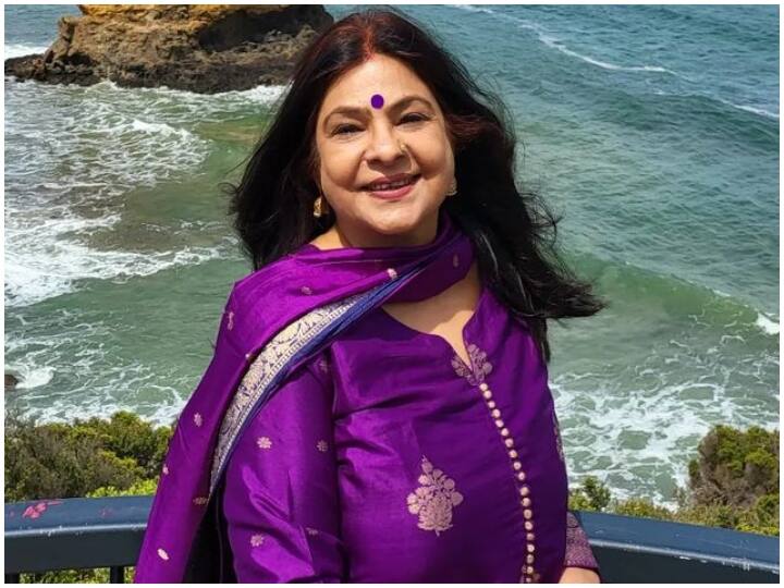 लोक गायिकी के क्षेत्र में मालिनी अवस्थी का देश भर में कोई सानी नहीं है. उन्होंने लोक गीतों को बढ़ाने में अहम योगदान दिया. एक बार मालिनी अवस्थी को दूरदर्शन के एक कार्यक्रम के लिए बुलाया गया था.