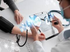 Insurance Policy: हेल्‍थ इंश्‍योरेंस लेने से पहले पूरी तरह चेक करें दस्तावेज, नहीं तो क्लेम के समय आएगी दिक्कतें, ये हैं जरूरी बातें