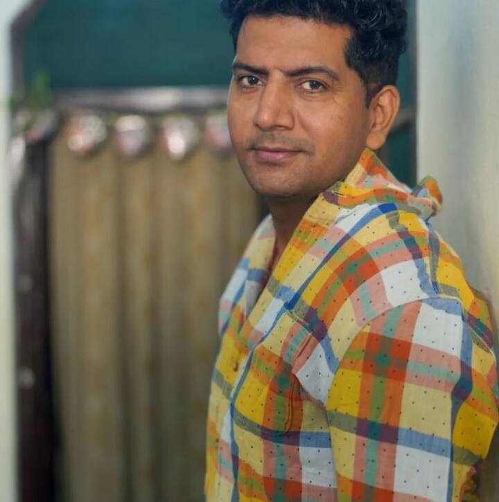 Bigg Boss Season 2 Winner: आशुतोष कौशिक ‘बिग बॉस सीजन 2’ के विनर बने थे. अब आशुतोष मनोरंजन को छोड़ अपने होमटाउन में एक ढाबा चला रहे हैं.