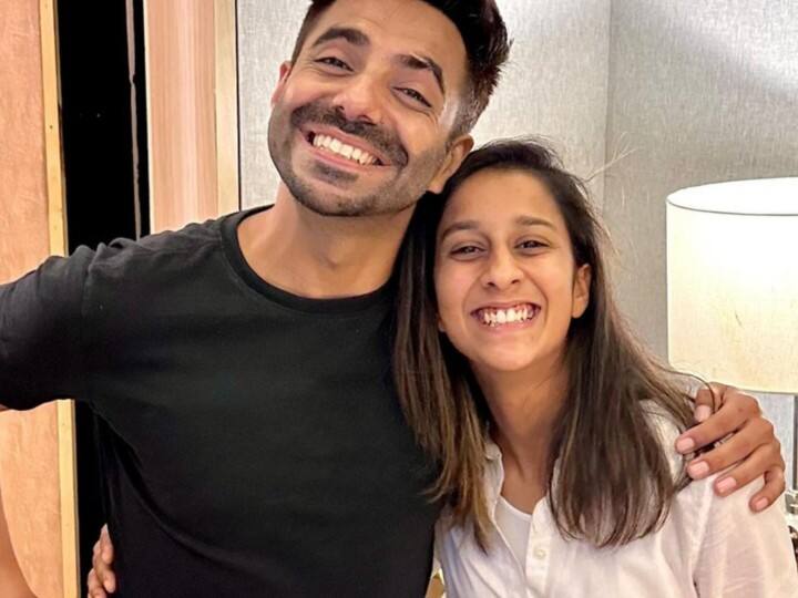 Jemimah Rodrigues song Aparshakti Khurana before womens t20 world cup 2023 VIDEO: जेमिमा रोड्रिगेज ने बॉलीवुड एक्टर अपारशक्ति खुराना के साथ गाया गाना, देखें वीडियो देख फैंस ने कैसे किया रिएक्ट