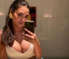 इन अभिनेत्रियों ने बाथरूम में खोला कैमरा और क्लिक की ऐसी तस्वीरें, सेल्फी ने मचा दिया बवाल