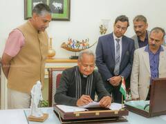 कौन हैं वो 5 IAS अफसर, जिन्होंने गहलोत सरकार के लिए तैयार किया बजट? जानिए उनकी पूरी कहानी