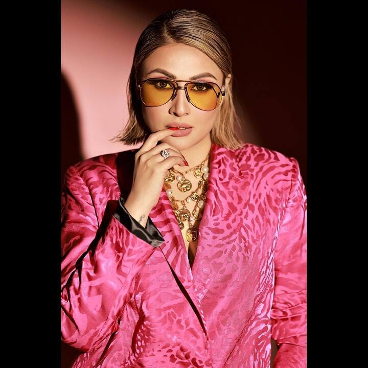 Bigg Boss Season 6 Winner: ‘कसौटी जिंदगी की’ की कोमोलिका उर्फ उर्वशी ढोलकिया ने सीजन 6 की ट्रॉफी हासिल की थी.