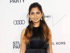 ईशा अंबानी की सगाई की अंगूठी के आगे फीकी है हर किसी की इंगेजमेंट रिंग, भाई की सगाई में हुए खूब चर्चे