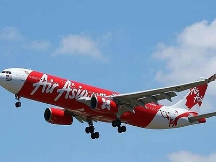 DGCA Imposes Rupees 20 lakh fine on AirAsia Due To Lapses In Pilot Proficiency DGCA Fine: एयरएशिया पर लगा 20 लाख रुपये का जुर्माना, पायलट ट्रेनिंग नियमों की उल्लंघन बनी वजह