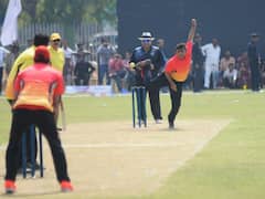 राजनीति से अलग अखिलेश यादव की ये तस्वीरें देख कर चौंक जाएंगे आप, बॉलीवुड एक्ट्रेस से क्रिकेट के मैदान तक