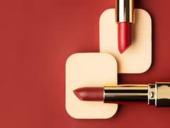 ऑनलाइन परचेज कर रही हैं लिपस्टिक तो इन बातों का हमेशा रखें ध्यान, नहीं तो पैसा हो जाएगा वेस्ट