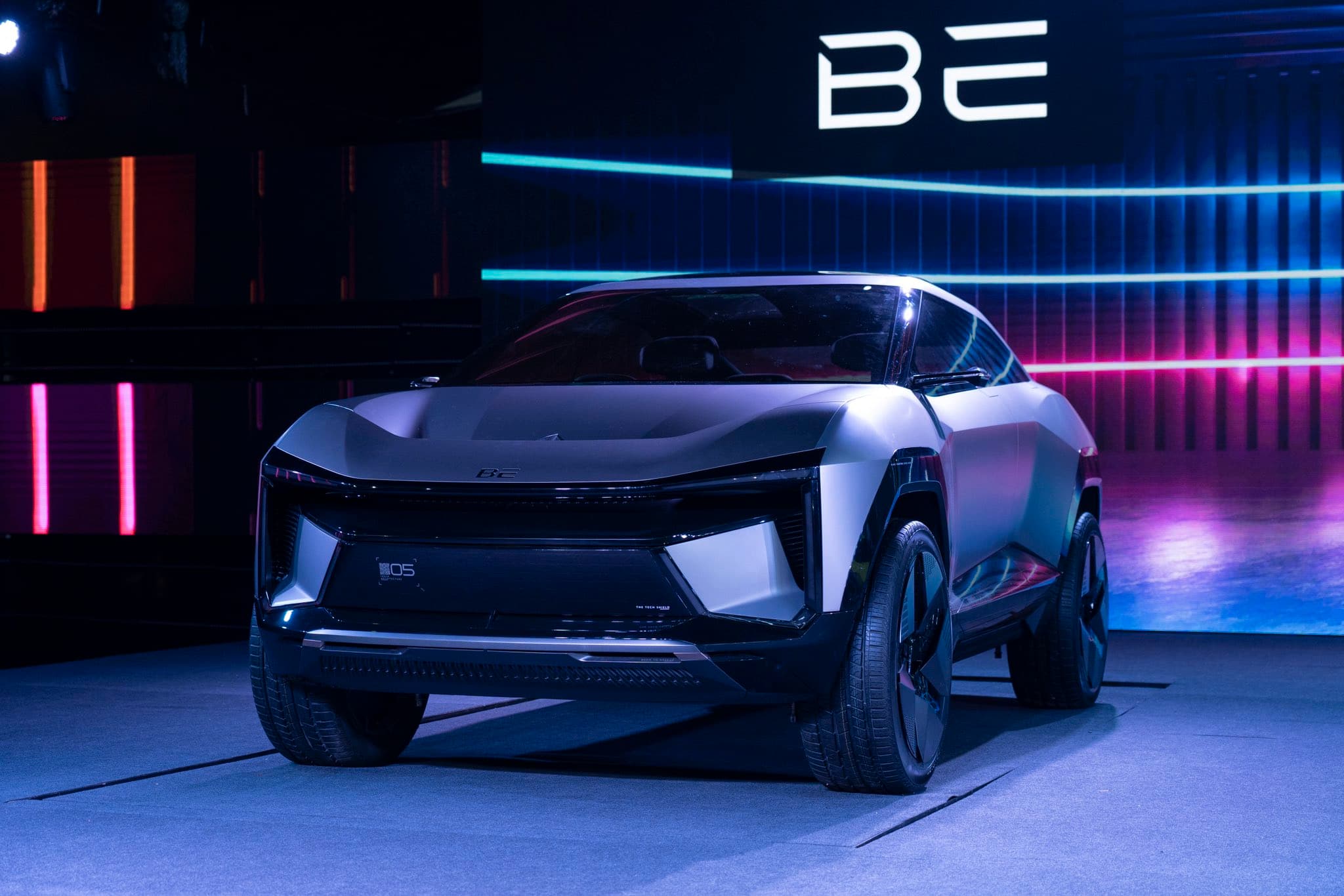 Mahindra Electric Cars: महिंद्रा ने अपने बॉर्न इलेक्ट्रिक रेंज को किया शोकेस, XUV.e9 होगी सिरीज की पहली इलेक्ट्रिक कार