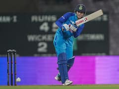 Photos: वीमेन्स प्रीमियर लीग के ऑक्शन में स्मृति मंधाना के साथ इन भारतीय खिलाड़ियों पर होंगी निगाहें, देखें बेस प्राइस