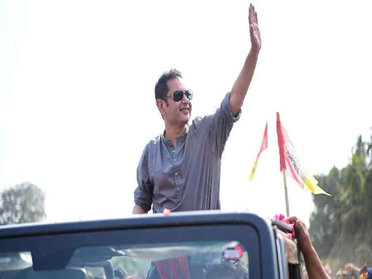 Tripura election Ex Royal Manikya Deb Barma Who May Play Kingmaker This Poll Season பழங்குடி மக்கள் மத்தியில் செல்வாக்கு... ராஜ குடும்பத்தின் வாரிசு.. திரிபுரா தேர்தலில் தடம் பதிக்க காத்திருக்கும் கிங் மேக்கர் தேவ் வர்மா..!