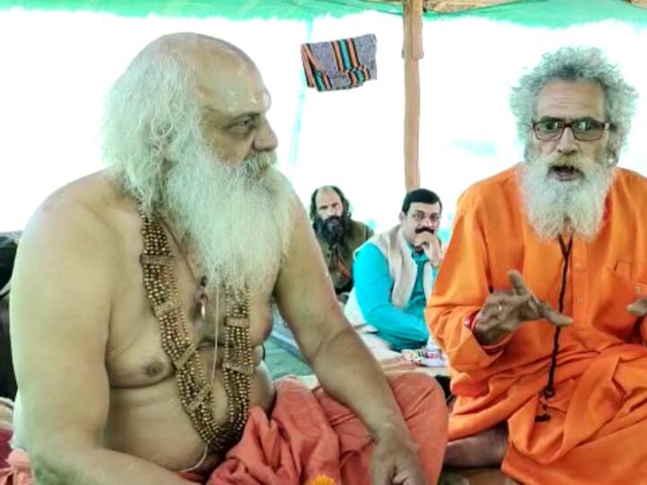 Ayodhya ram mandir trust accused of forcibly vacating house mahant dharmdas give advice ANN Ayodhya News: रामजन्मभूमि मंदिर ट्रस्ट पर उठे सवाल, जबरदस्ती घर खाली कराने का लगा है आरोप