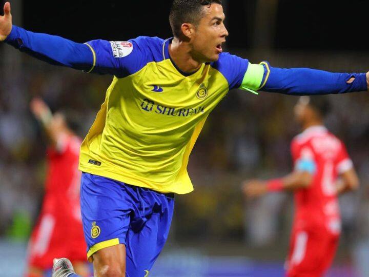 जागतिक स्टार फुटबॉलपटू ख्रिस्तियानो रोनाल्डोने त्याच्या कारकिर्दीत आणखी एक मोठा टप्पा गाठला आहे.