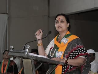 Chitra Wagh: भाजप मेळाव्यात चित्रा वाघ कडाडल्या'; आपल्याच महिला पदाधिकाऱ्यांवर केली 'फायरिंग'