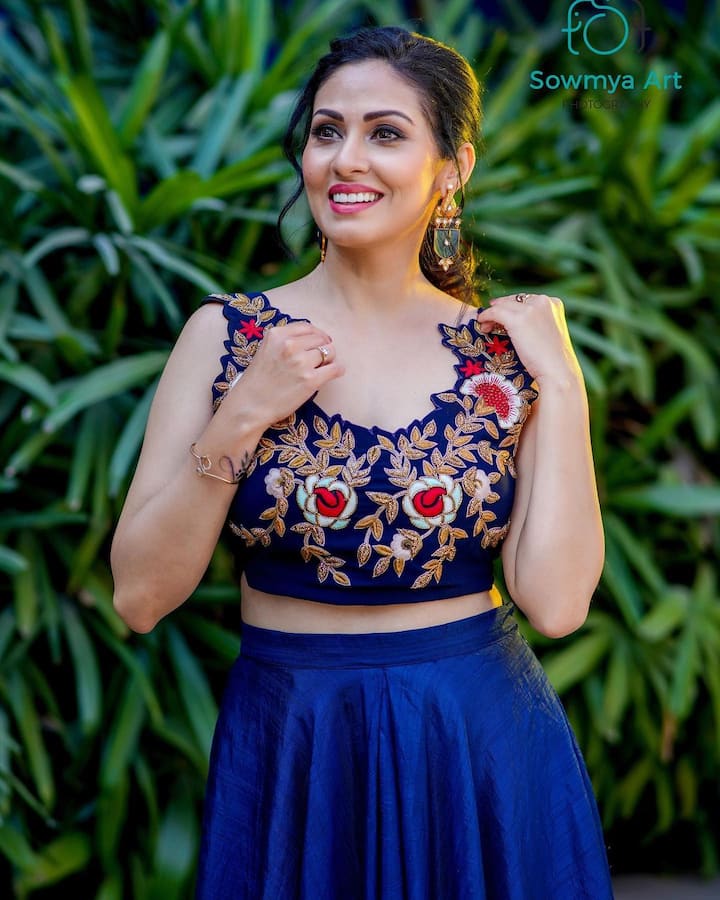 அந்நியன் படம் மூலம் ஐய்யங்காரு வீட்டு அழகாக மனதில் நின்றார்