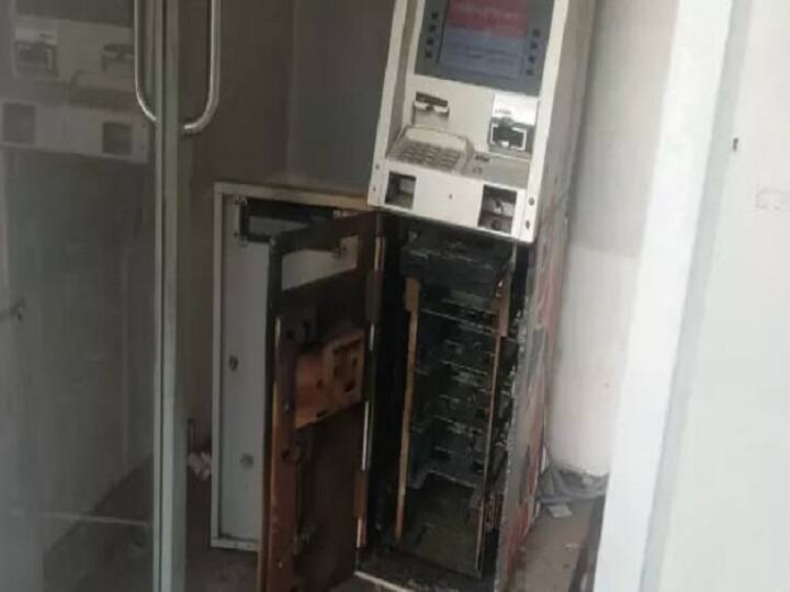 Tiruvannamalai ATM burglary police intensifies investigation know more details in tamil Crime: திருவண்ணாமலையில் ஒரே இரவில் 4 ஏடிஎம் மையங்களில் கொள்ளை...வெளியான பகீர் சிசிடிவி காட்சிகள்..!