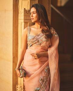 Mira Kapoor Saree Look: સિદ-કિયારાના લગ્નમાં શાહિદ કપૂરની પત્ની મીરાએ લુંટી મહેફીલ, જુઓ તસવીરો