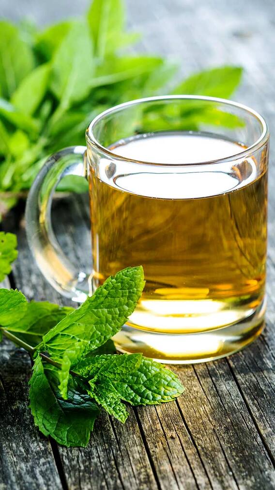 চট করে এনার্জি ফিরিয়ে আনতে অব্যর্থ গোলমরিচ চা, কীভাবে বানাবেন?