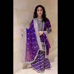 Juhi Chawla : सिद्धार्थ-कियाराच्या लग्नात जुही चावलाचा पारंपारिक लूक; पाहा फोटो