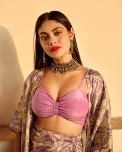 Sreejita De Photos: 'बिग बॉस फिनाले' से पहले इस एक्ट्रेस ने लगाया ग्लैमर का तड़का, छोटे-छोटे कपड़ों में खिंचवाई तस्वीरें