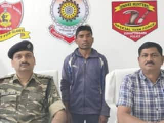 Sukma Naxalite Surrender: छत्तीसगढ़ सरकार की पुनर्वास नीति का असर, 1 लाख वाले इनामी नक्सली ने किया आत्मसमर्पण