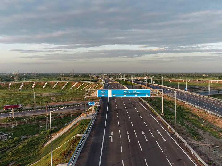 Delhi-Mumbai Expressway will ease the way for PM Narendra Modi to reach power again in 2024 Delhi-Mumbai Expressway: मोदी को 2024 में फिर से सत्ता तक पहुंचाने के रास्ते को आसान करेगा दिल्ली-मुंबई एक्सप्रेसवे